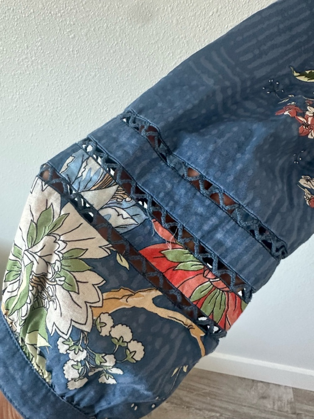 Johnny Was Blue Floral Split-Front Mandarin Blouse - Picture 4 of 11